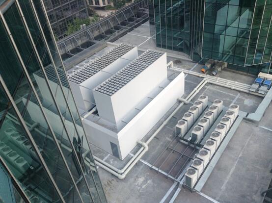 1中華航空大樓裙樓風冷熱泵機組降噪
